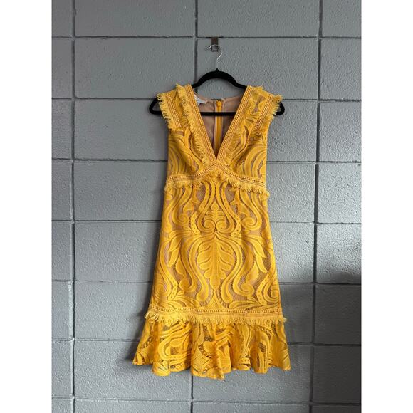 Women Ryse the Label Bohemian Michi Golden Yellow Lace Mini Sheath Dress size XS - Picture 2 of 4